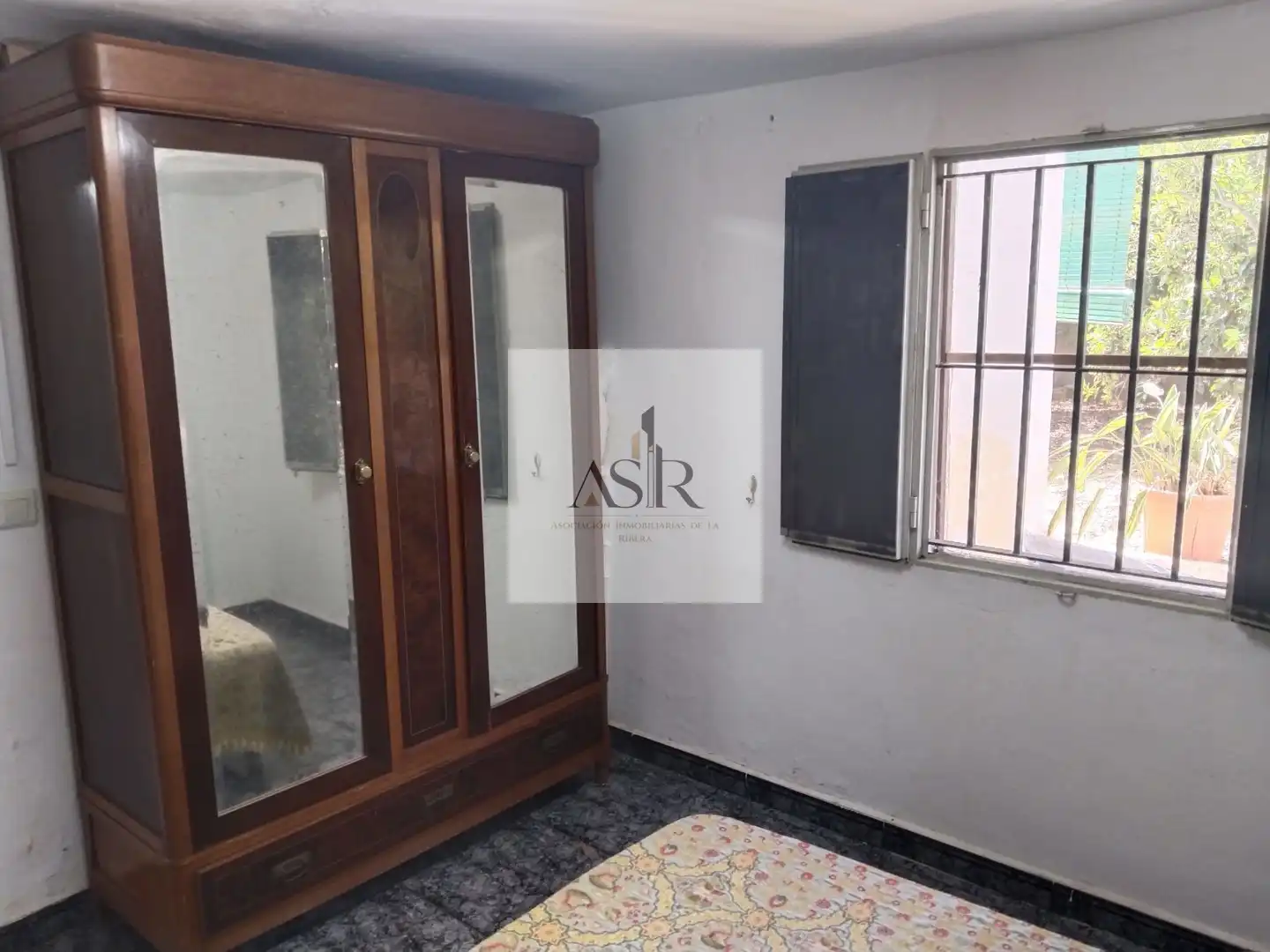 Bedroom of Houses for sale in Alzira  with Terrace, Storage room and Swimming Pool