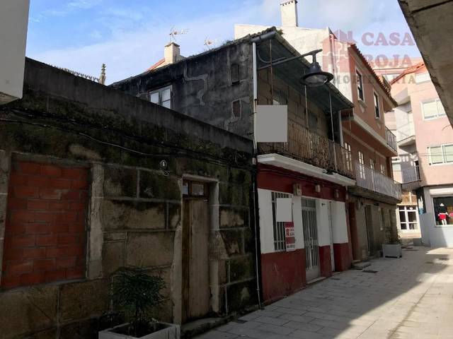 Casa-chalet en Venta en Cangas pueblo