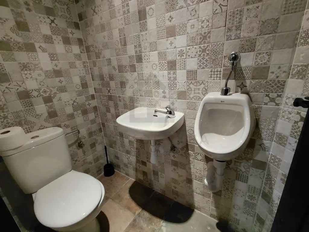 Business premises to rent in Calle Javier Esteban Indart, imagen 16