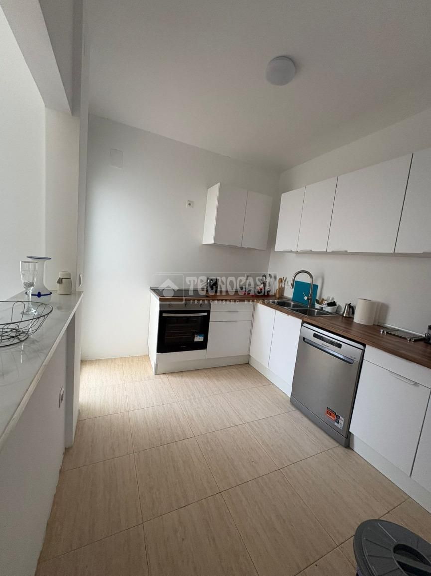 Kitchen of Single-family semi-detached to rent in San Juan del Puerto