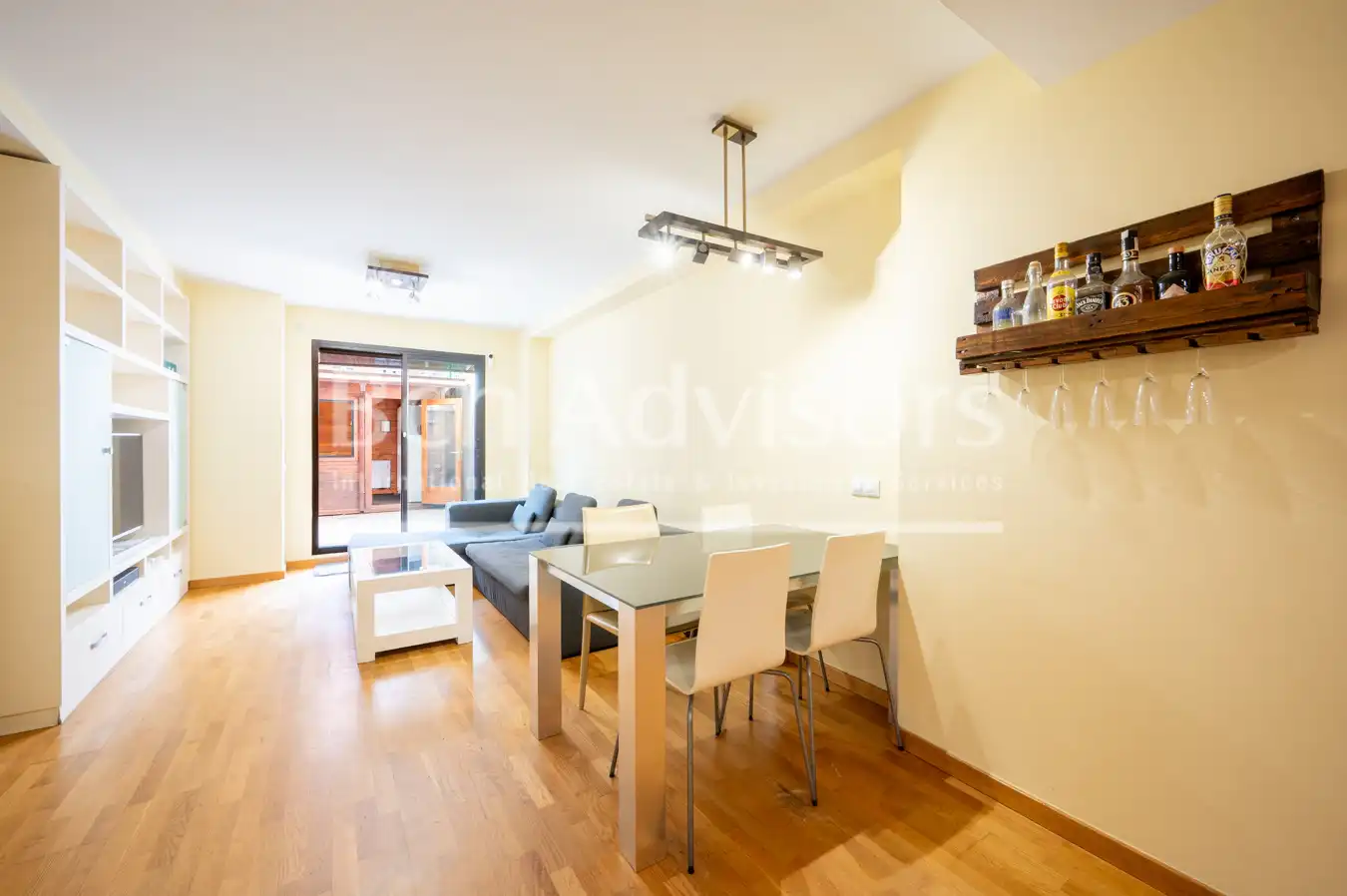 Exterior view of Flat for sale in Barcelona  with Air Conditioner, Heating and Parquet flooring
