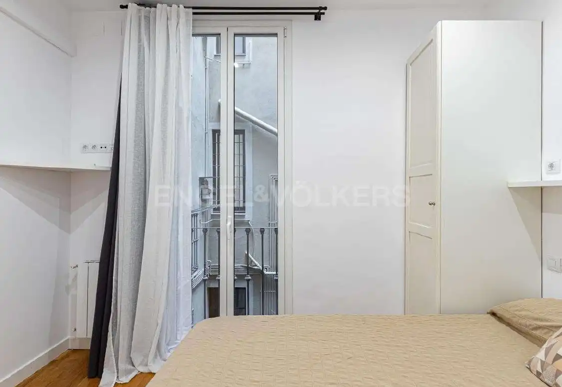 Flat for rent in Sant Pere, Sta. Caterina i la Ribera