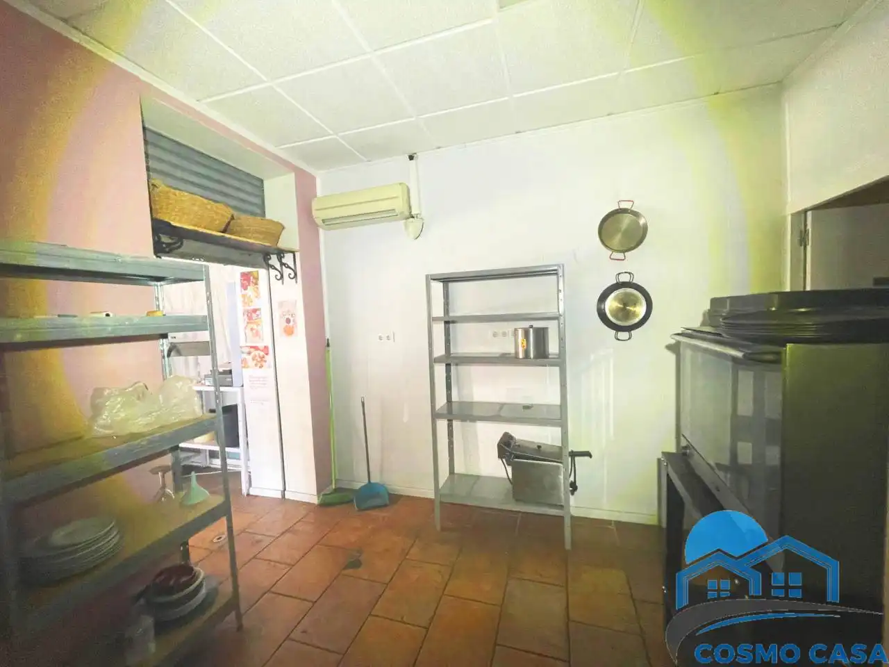 Kitchen of Commercial properties for rent in Salou  with Air Conditioner