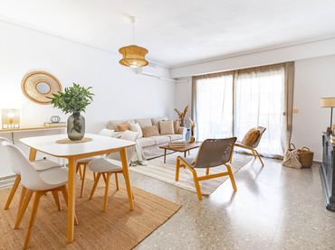 Wohnung mit Balkon zum Verkauf in Calle TIMONEDA