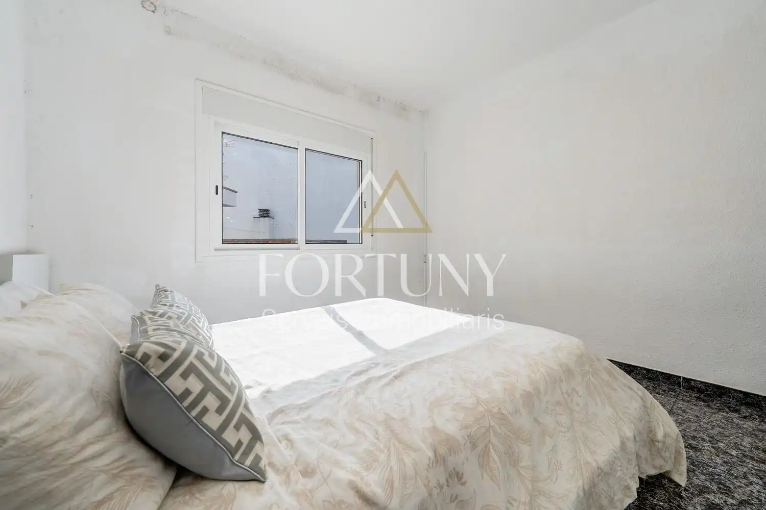 Bedroom of Flat for sale in Reus