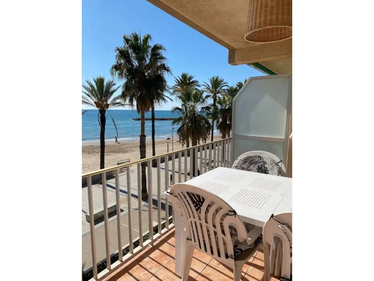 Terraza de Piso de alquiler en Vilanova i la Geltrú con Aire acondicionado, Calefacción y Terraza