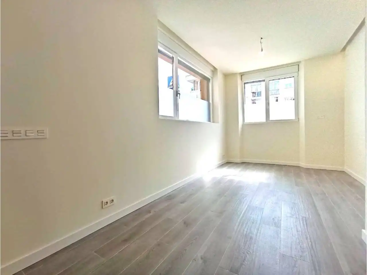 Habitación de Piso en venta en Burgos con Calefacción, Amueblado y Alarma