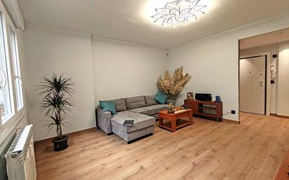 Sala d'estar de Pis en venda en  Logroño amb Aire condicionat, Calefacció i Terrassa