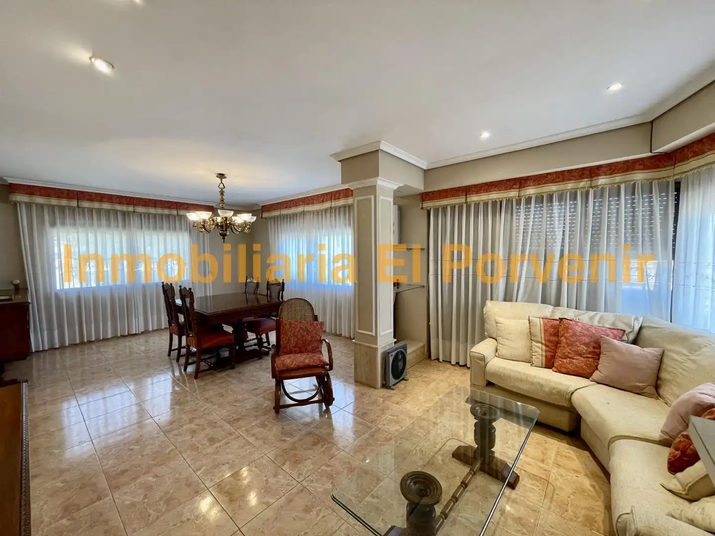 Sala de estar de Casa o chalet en venta en Torrent con Aire acondicionado, Jardín privado y Terraza