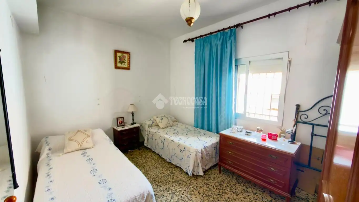Houses for sale in Los Barrios