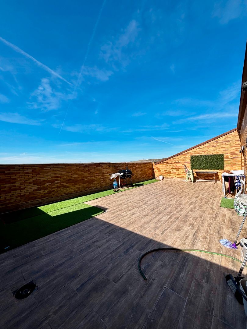 Ático en venta en El Quiñón