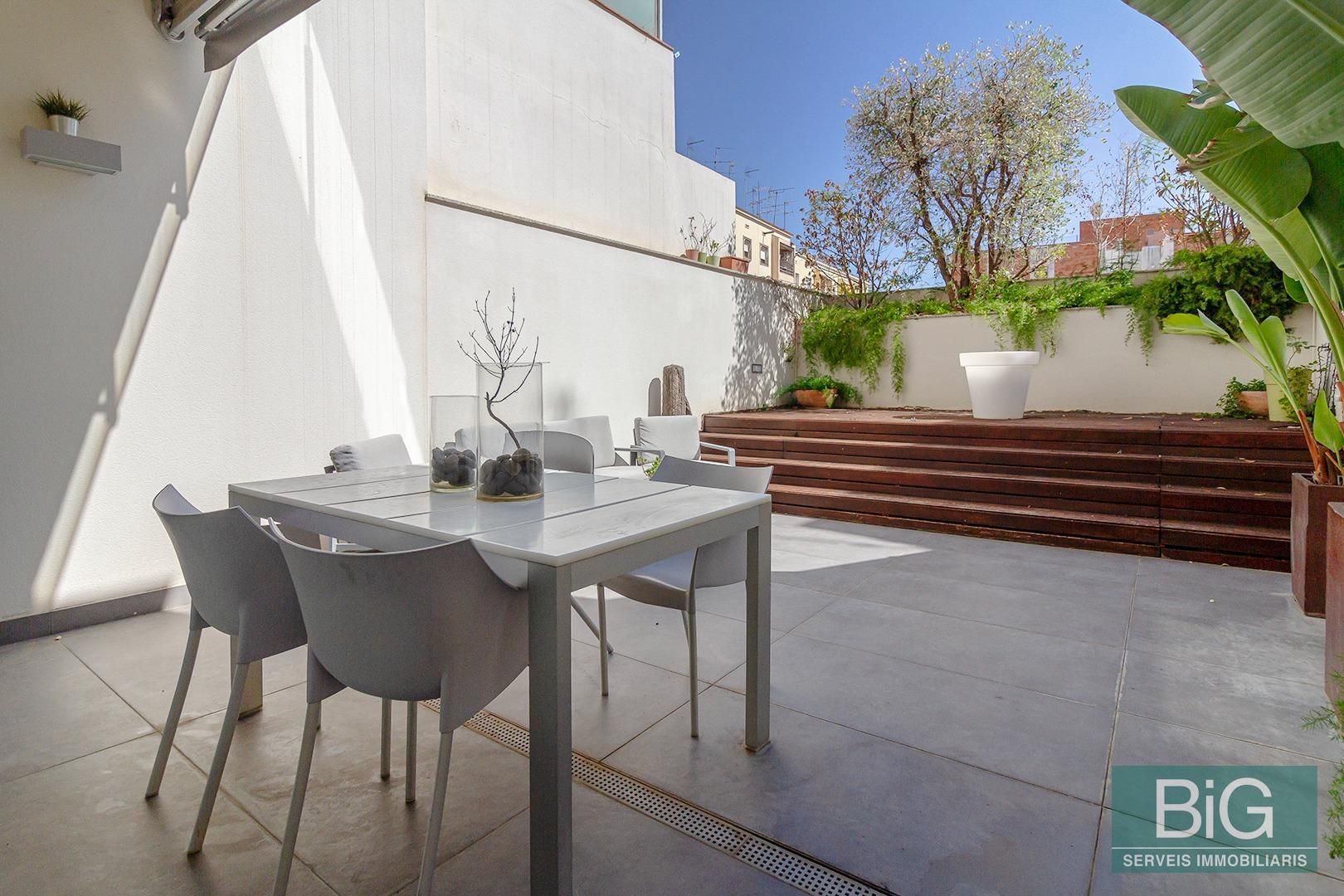 Terrassa de Casa o xalet en venda en Mataró amb Aire condicionat, Calefacció i Jardí privat