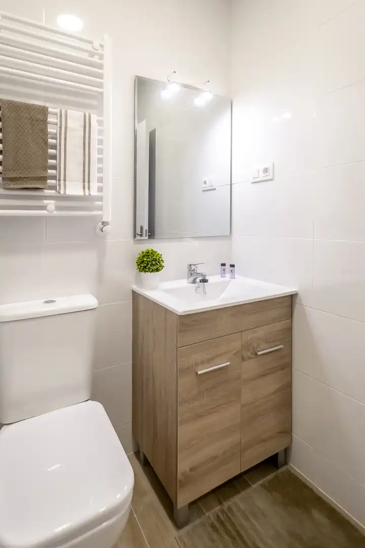 Habitación en Calle del Puerto Canfranc, 1, Numancia