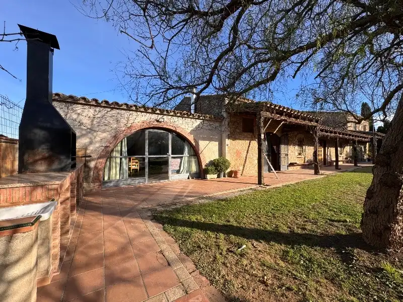 Vista exterior de Finca rústica en venta en Albons con Jardín privado, Terraza y Trastero