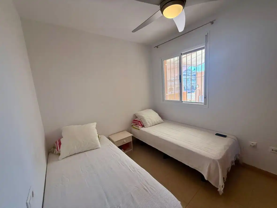 Habitación de Casa o chalet en venta en Santa Pola con Calefacción, Terraza y Piscina