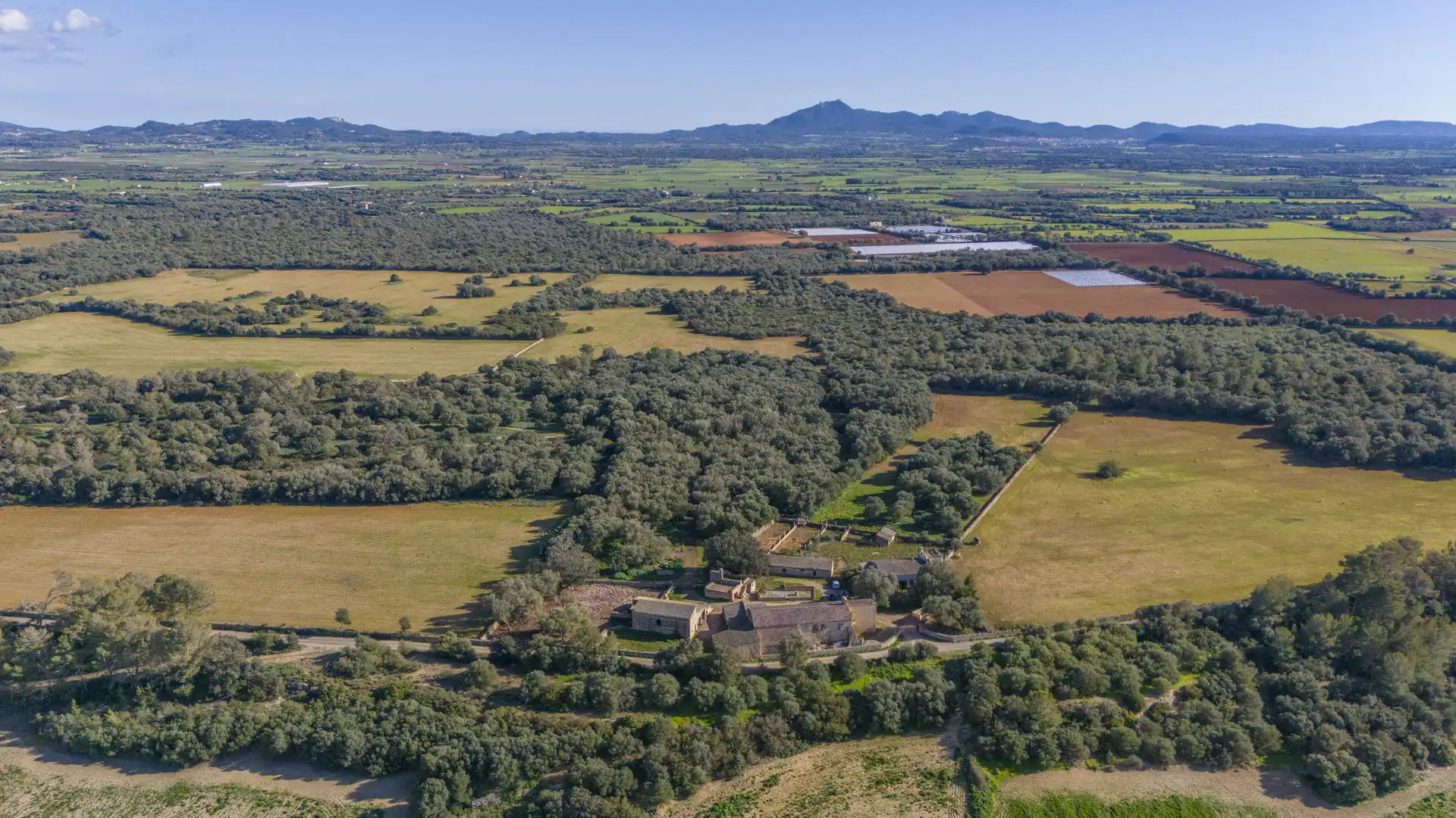Finca rústica en venta en Vilafranca de Bonany con Terraza, Trastero y Balcón