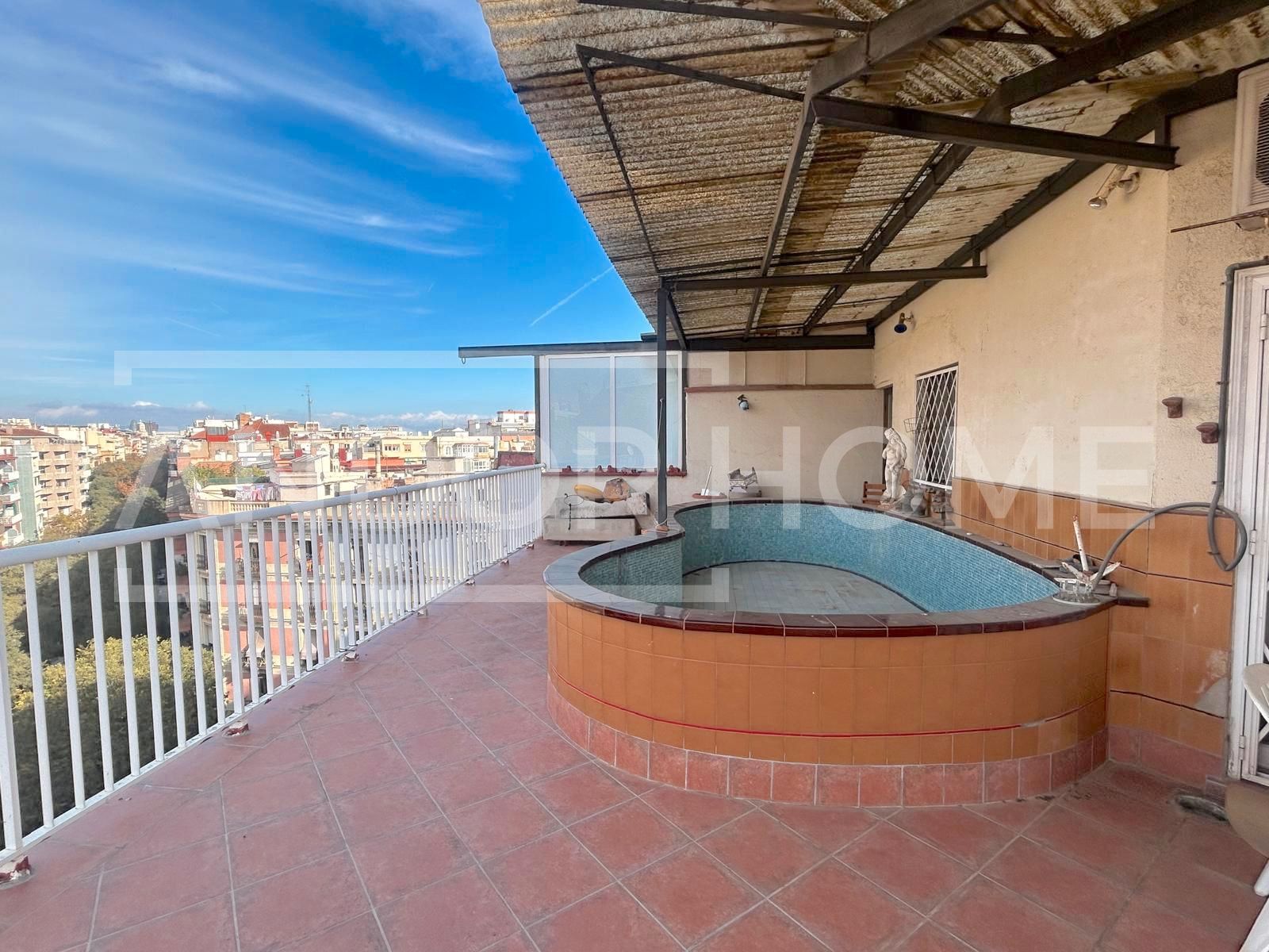 Terrassa de Àtic en venda en  Barcelona Capital amb Calefacció, Terrassa i Piscina