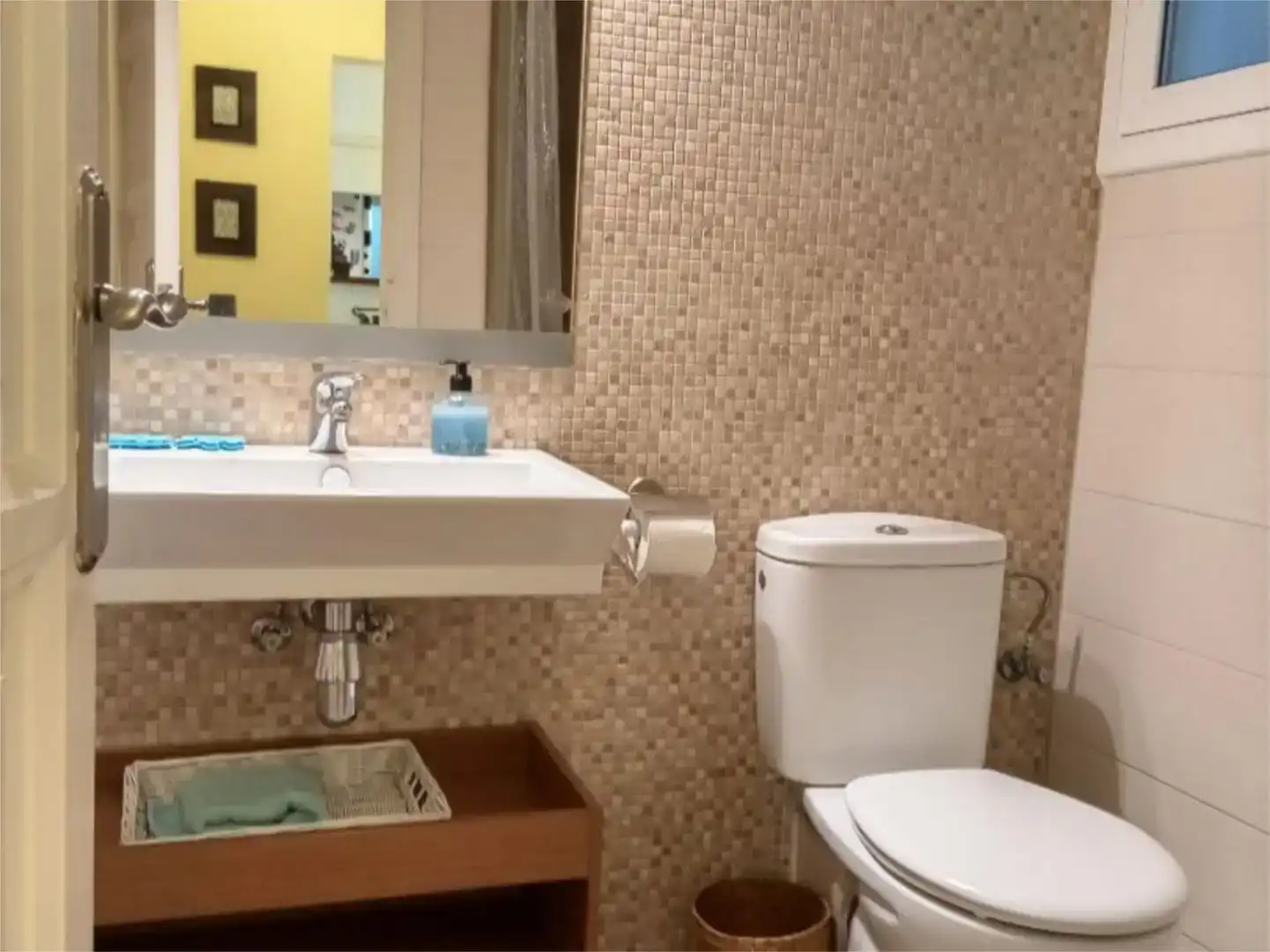 Baño de Piso en venta en Mataró con Aire acondicionado y Balcón