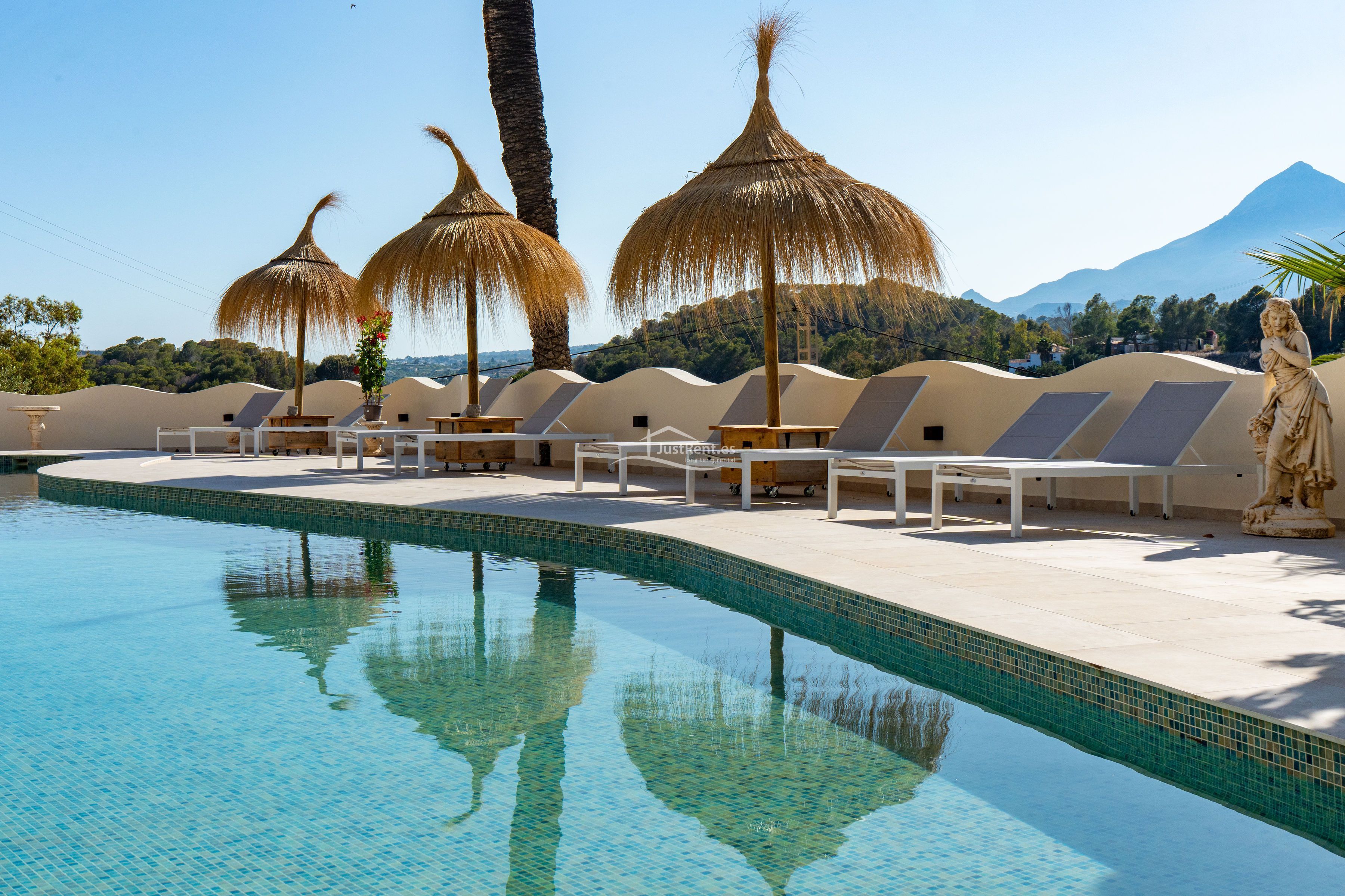 Piscina de Casa o xalet de lloguer en Altea amb Aire condicionat, Terrassa i Traster
