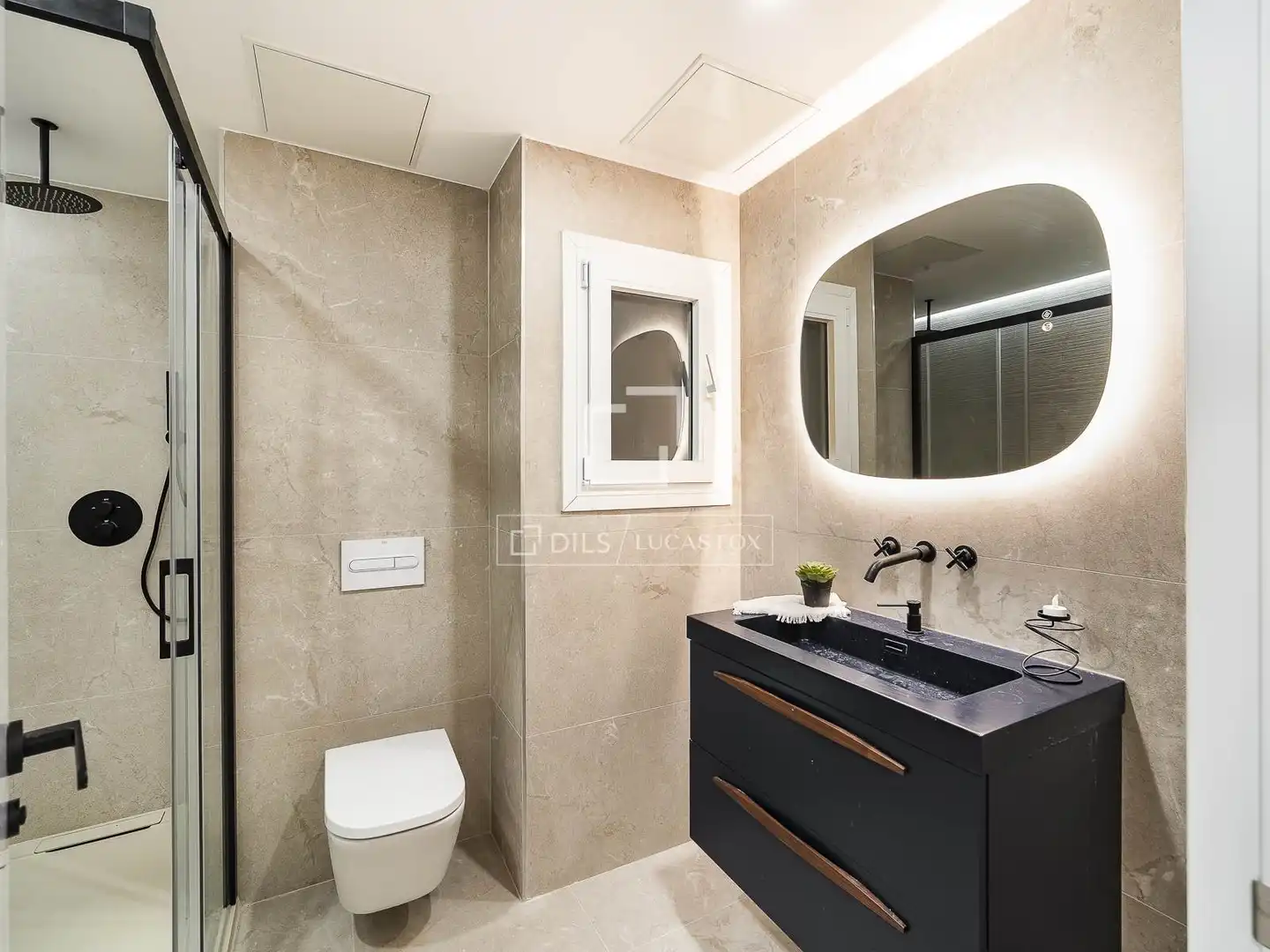 Appartamento con terrazza in vendita a Eixample, imagen 39
