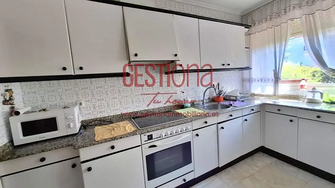 Cocina de Casa o chalet en venta en Medio Cudeyo con Jardín privado