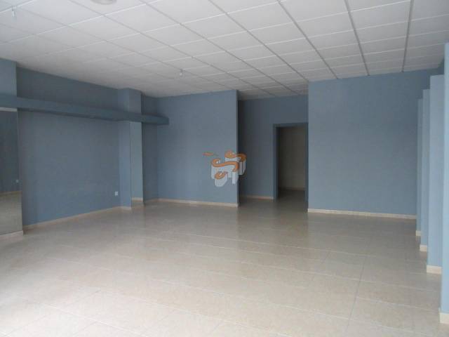 Local comercial en Alquiler en Zona Ultramar