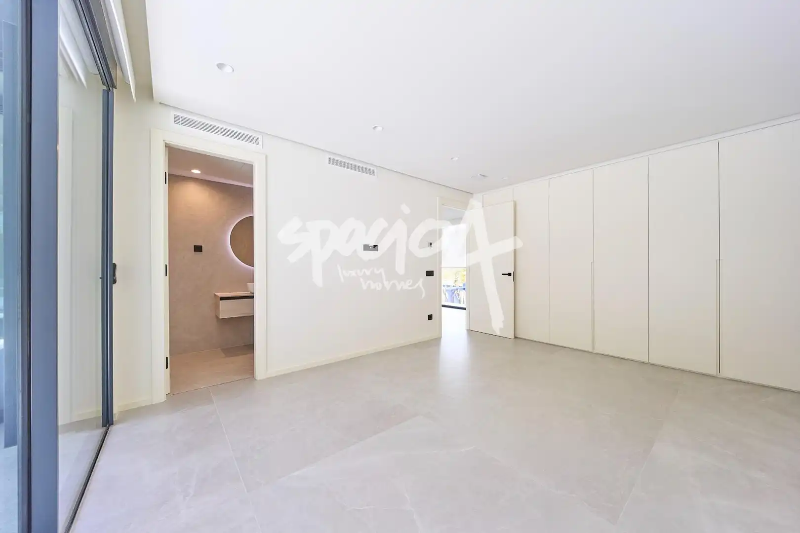 Bedroom of Houses for sale in Boadilla del Monte  with Air Conditioner, Heating and Private garden
