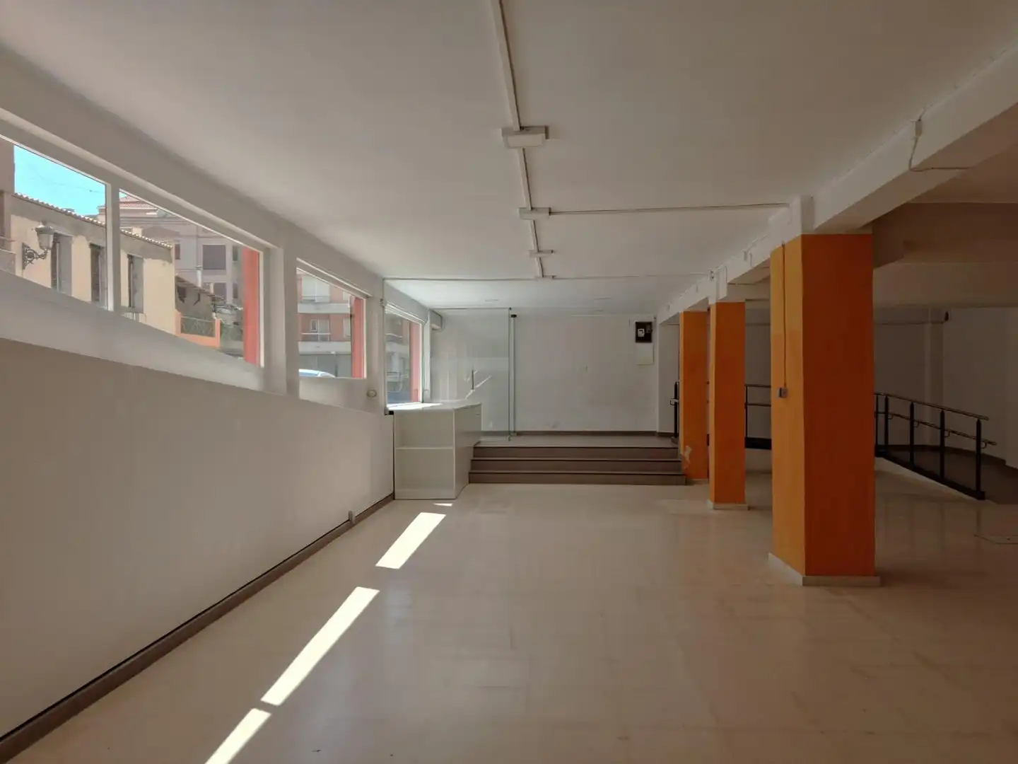 Gewerbefläche zum Verkauf in Avenida GENERAL PEREYRA 21