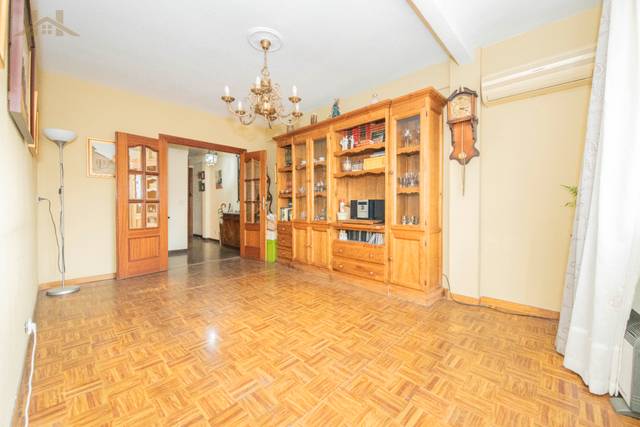 Piso en Venta en Avenida de Betanzos, 54 en Pilar