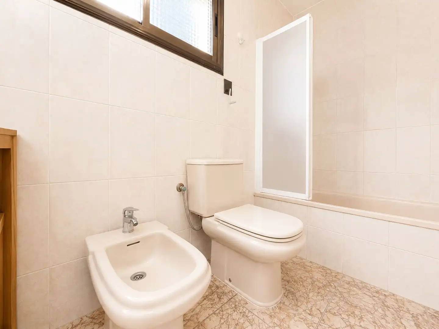 Baño de Casa o chalet en venta en Arenys de Mar con Aire acondicionado, Calefacción y Jardín privado