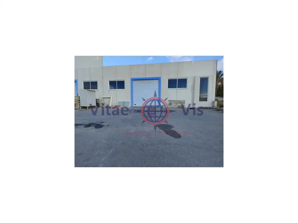 Industrial buildings for sale in Calle Casco Urbano La Hoya, La Hoya