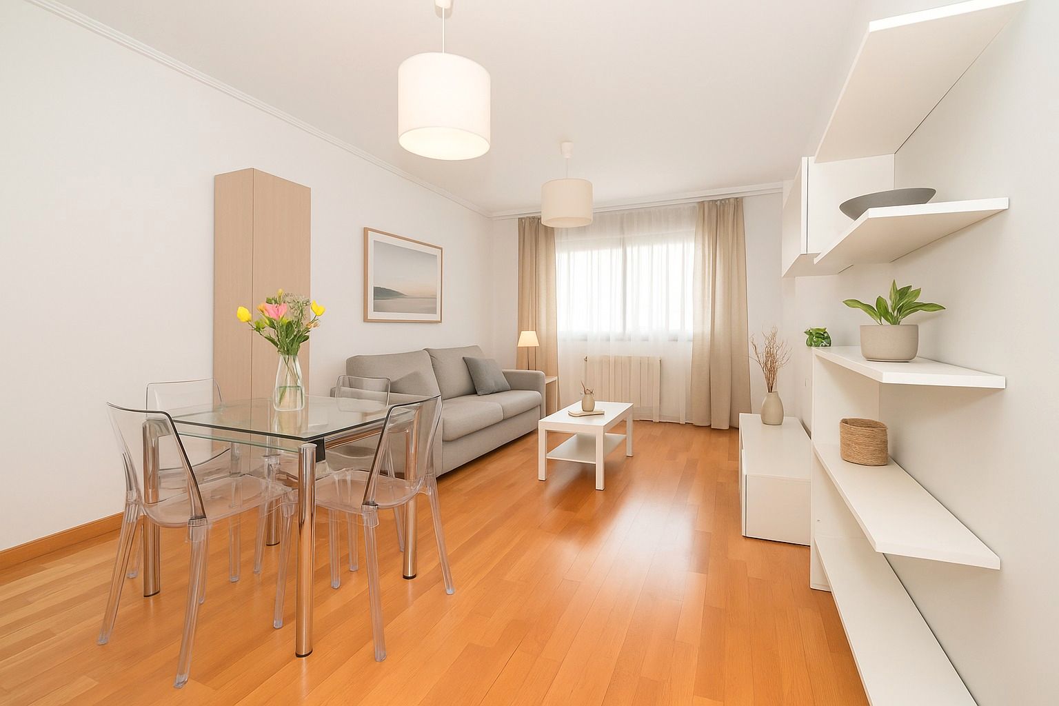 Living room of Flat for sale in San Sebastián de los Reyes  with Terrace, Storage room and Community pool