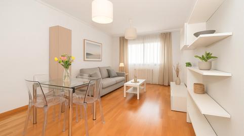 Foto 2 de Pis en venda a Calle Rosa Chacel, Dehesa Vieja - Puente Cultural, Madrid