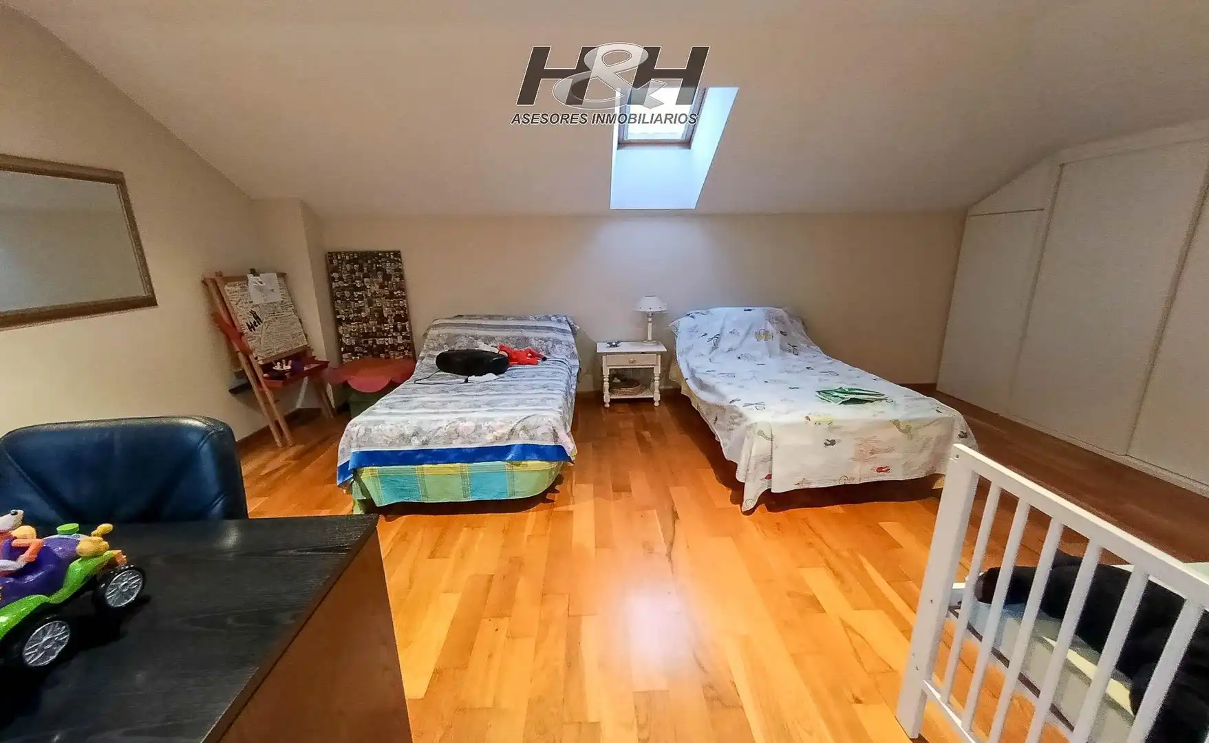 Habitación de Casa o chalet en venta en Burjassot con Aire acondicionado, Calefacción y Trastero