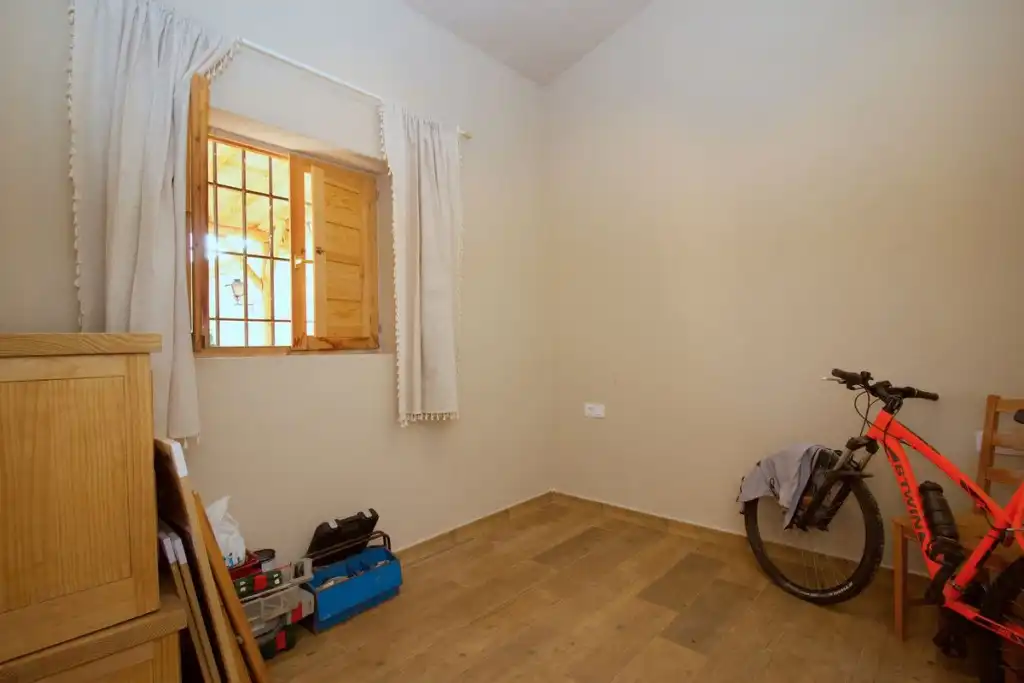 Finca rústica en venta en Coín con Jardín privado