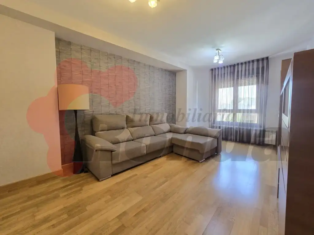 Sala de estar de Dúplex en venta en Lugo con Amueblado