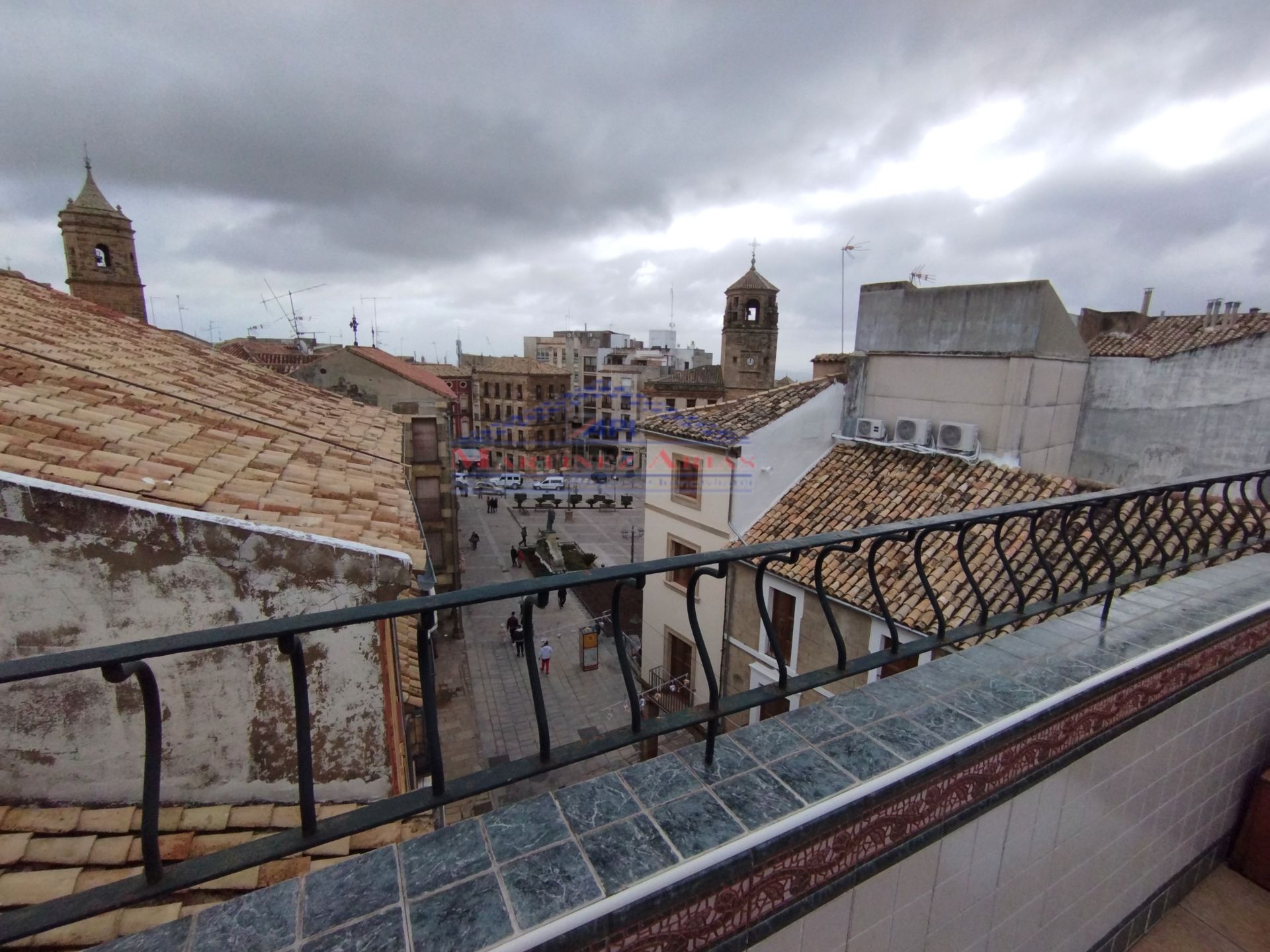 Außenansicht von Dachboden zum verkauf in Úbeda mit Terrasse