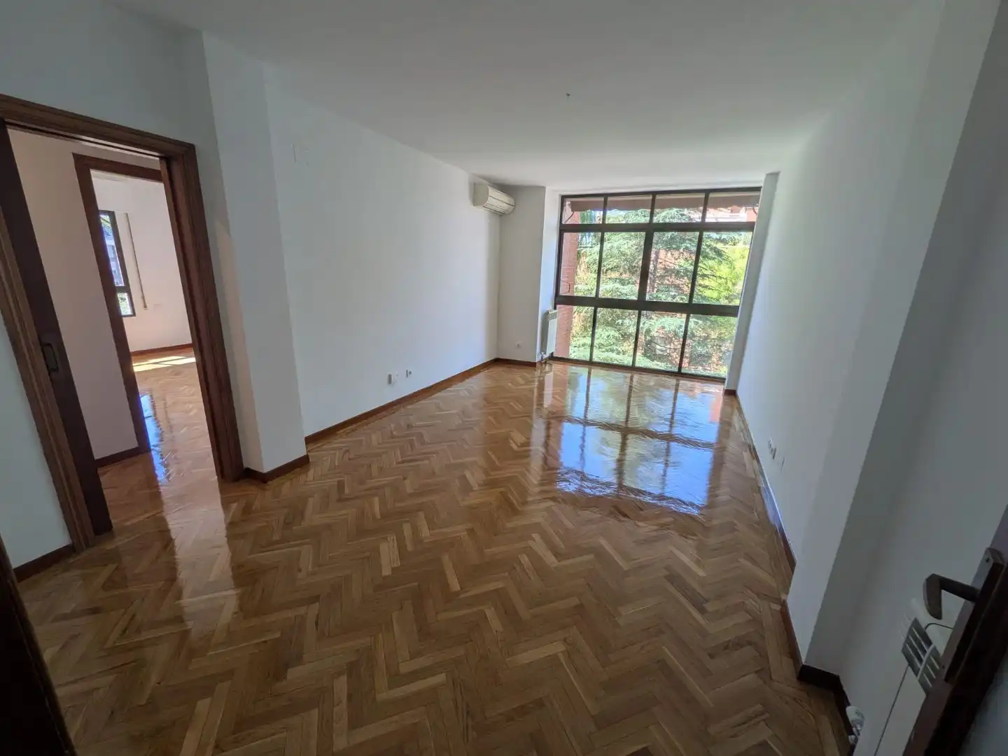 Wohnung zur Miete in Madrid mit Klimaanlage, Heizung und Parkett