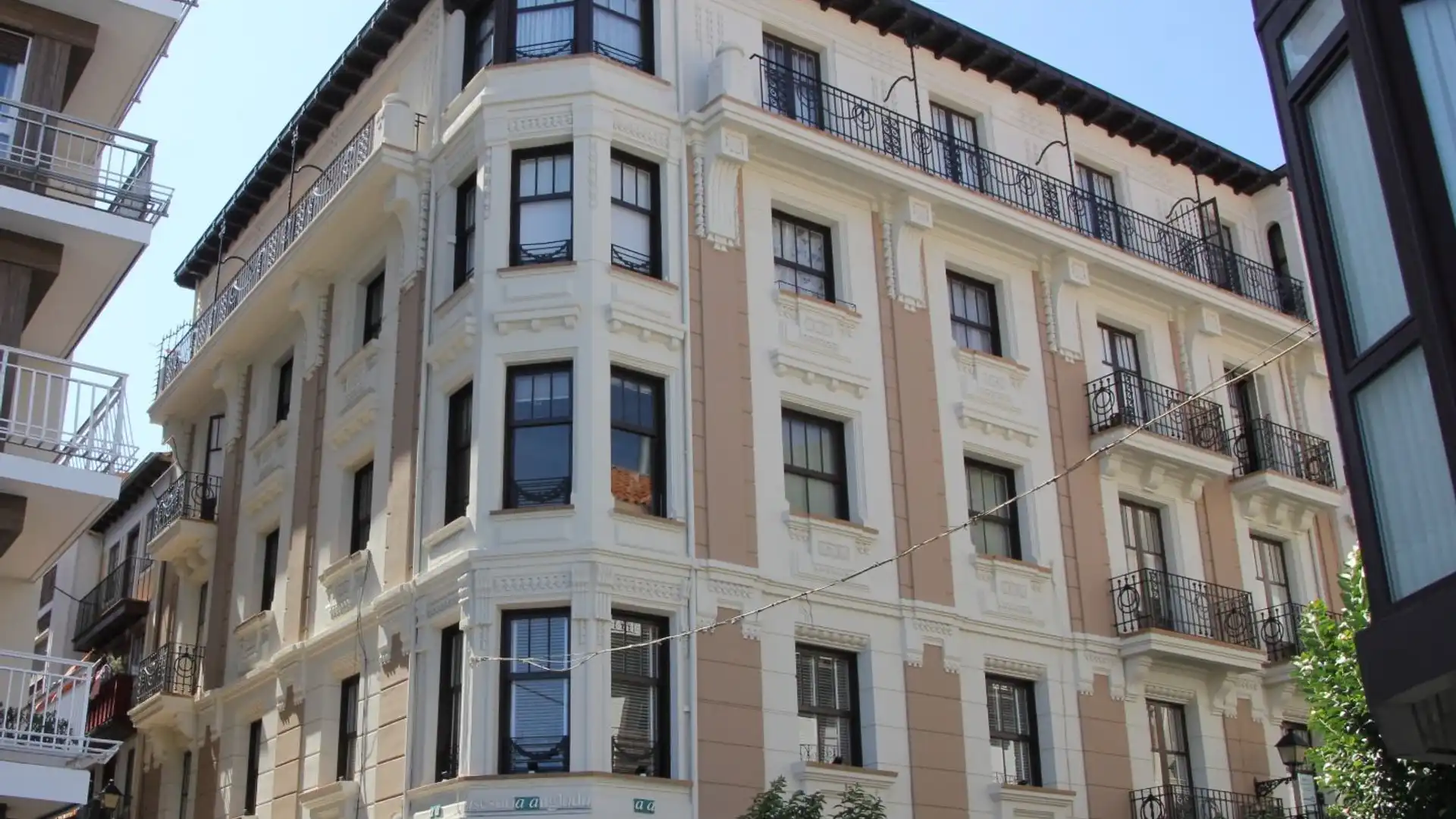 Exterior view of Office for rent in Castro-Urdiales