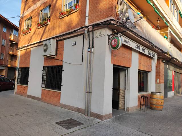 Local comercial en Venta en Calle del Doctor Fleming, 8 en San Lázaro