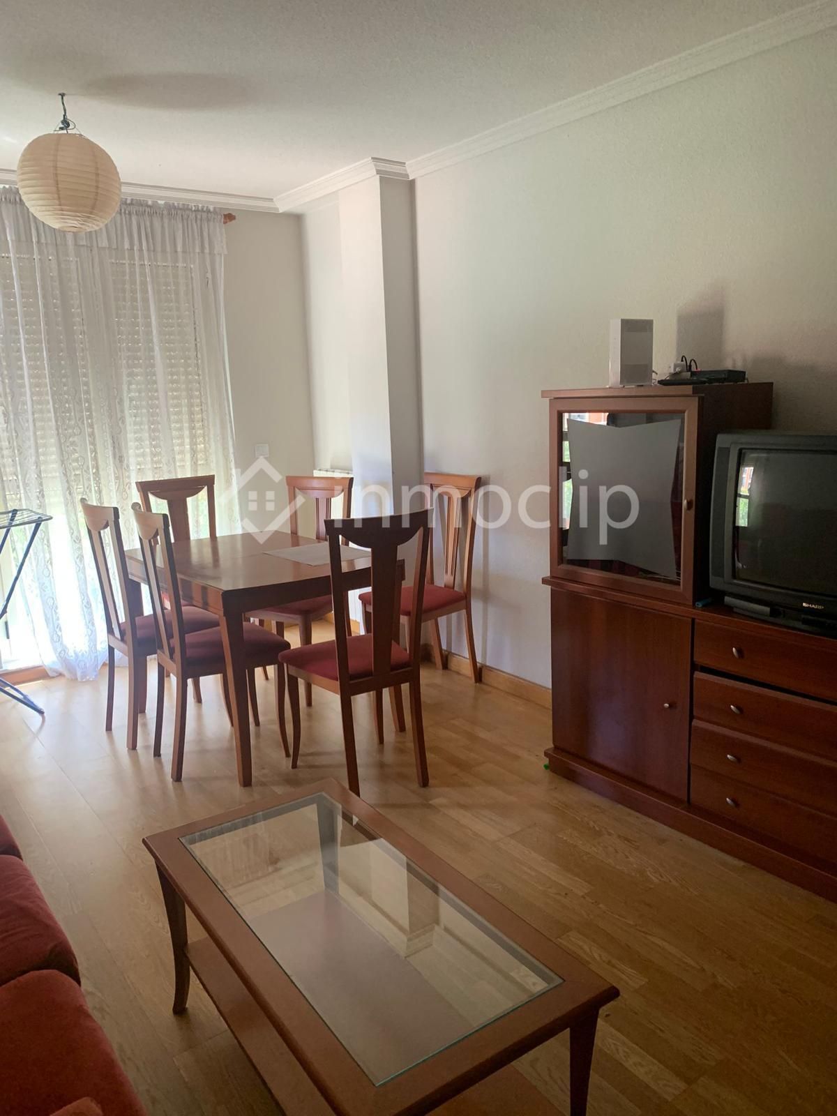 Flat for rent in CALLE POETA JESÚS RASUERO, Pizarrales