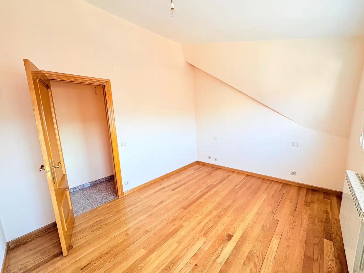 Casa o chalet en venta en Ponferrada con Calefacción, Terraza y Amueblado