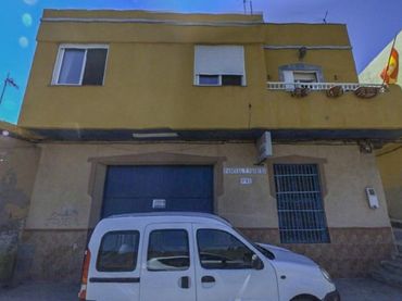 Casa a schiera in vendita a San Isidro (Barrio Santa Lucia) 1