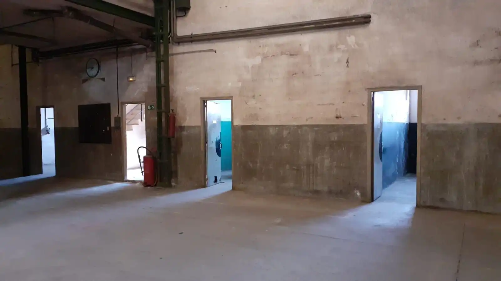 Industrial buildings for sale in Palau-solità i Plegamans