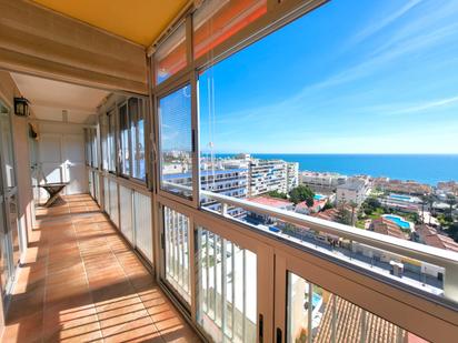 Vista exterior de Apartament en venda en Torremolinos amb Aire condicionat, Terrassa i Moblat