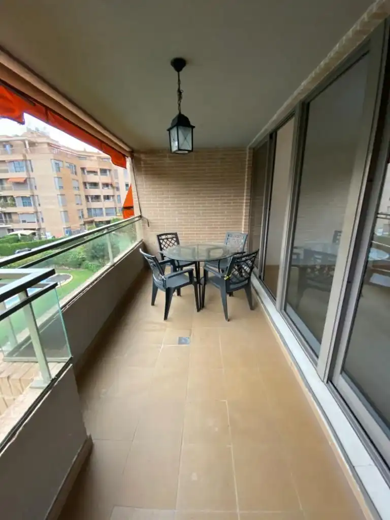 Terrasse von Wohnung zur Miete in Valencia mit Klimaanlage, Heizung und Terrasse