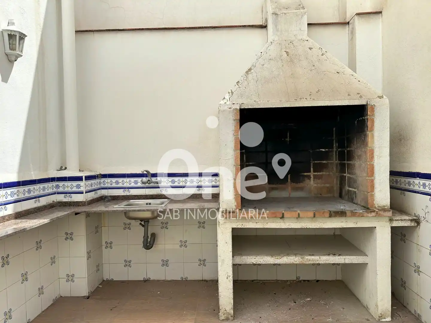 Jardí de Casa adosada en venda en San Antonio de Benagéber amb Aire condicionat, Calefacció i Terrassa
