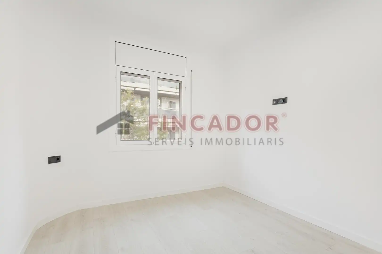 Habitación de Piso en venta en Esplugues de Llobregat con Aire acondicionado, Calefacción y Parquet