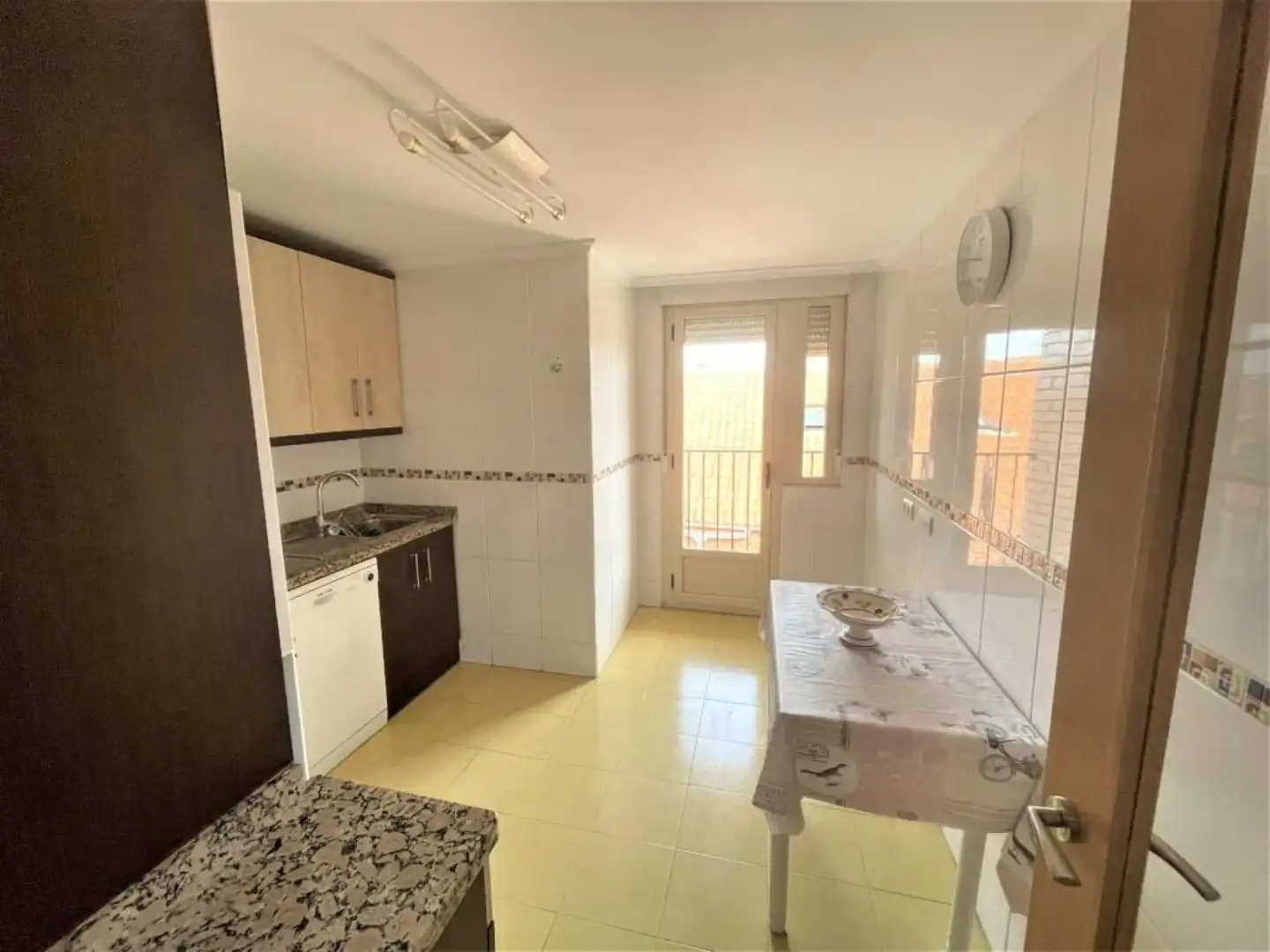 Kitchen of Duplexes for sale in San Andrés del Rabanedo  with Heating