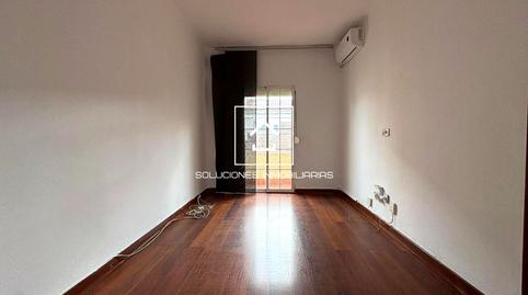 Foto 5 de Piso en venta en Del Puerto de la Morcuera, San Diego,  Madrid Capital